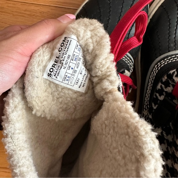 Sorel Tivoli Black White Houndstooth Waterproof Winter Boots - Picture 3 of 5